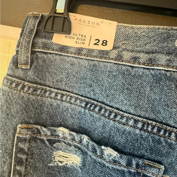 NWt Pacsun Women's Distressed Ultra ￼High Rise Slim Denim Straight Blue Jeans 28 - Picture 4 of 4
